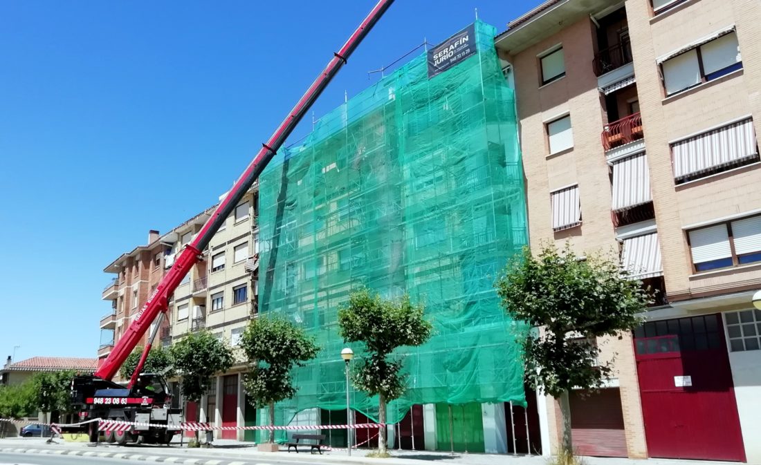 Construcciones Serafín Jurío Cubiertas Calle Madre Nicol